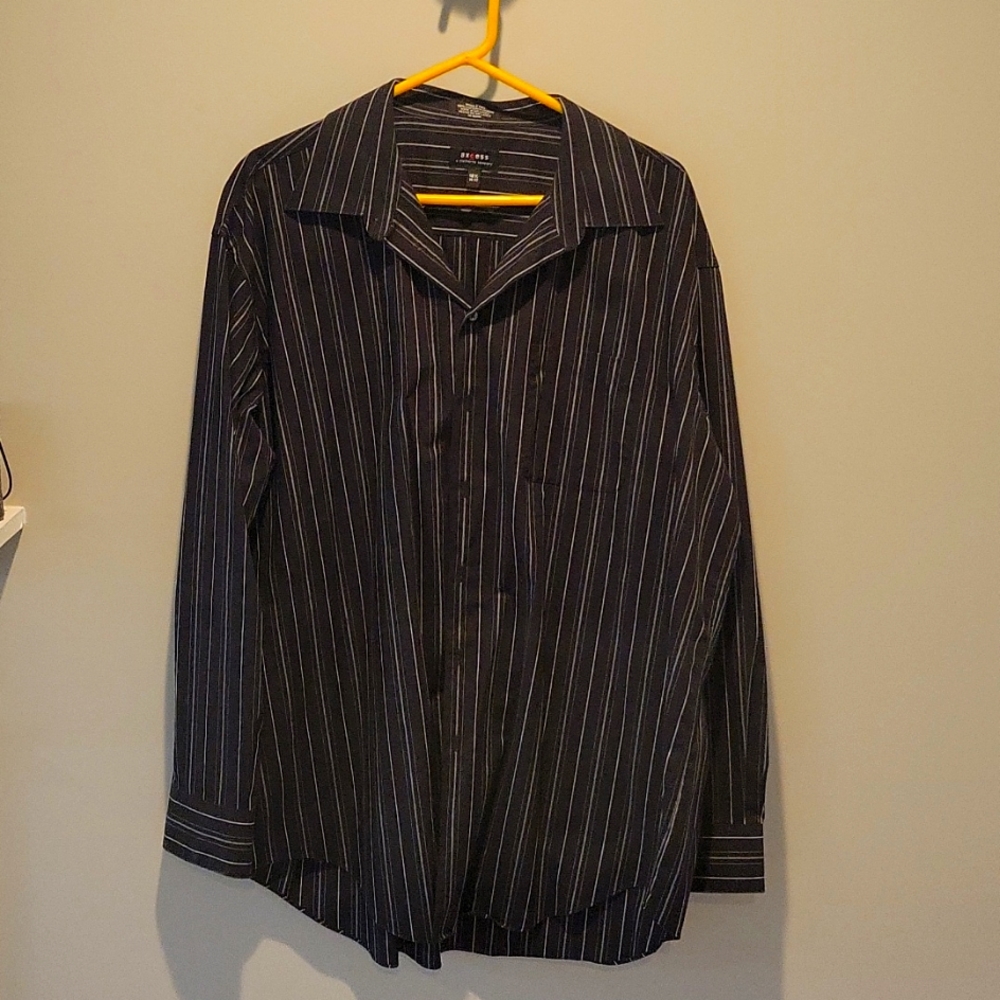 Access by Claiborne Mens button down